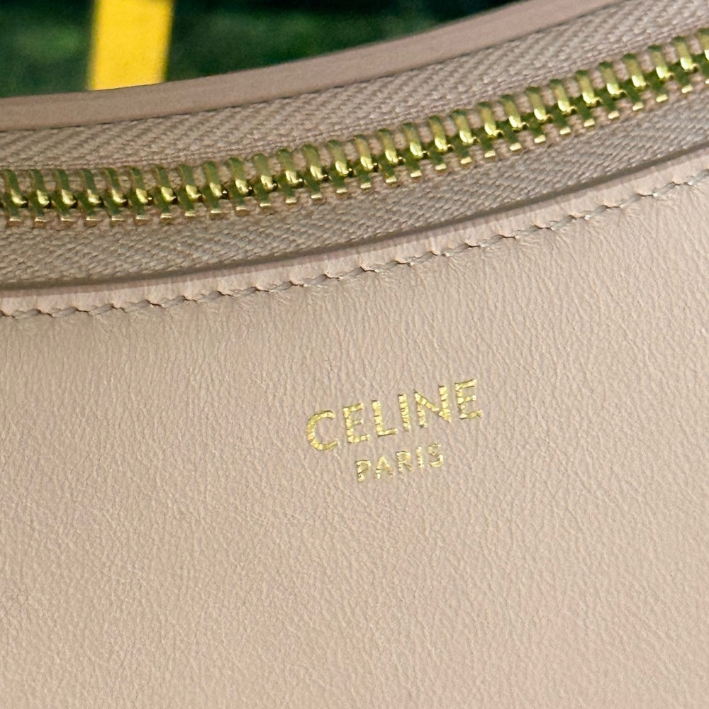 Celine Pink Leather Ava Shoulder Bag - Smooth Leather Hobo - Picture 2 of 11